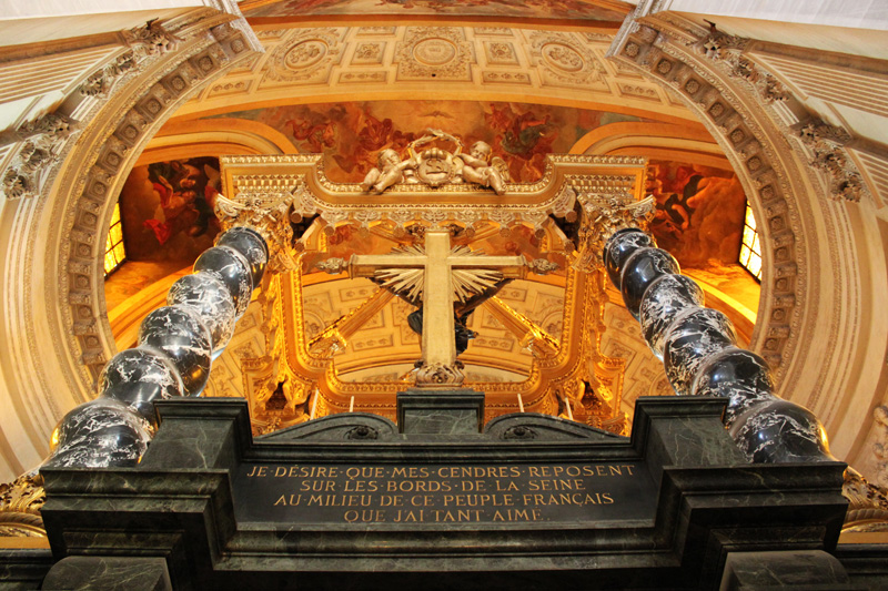 Je désire que mes cendres reposent...