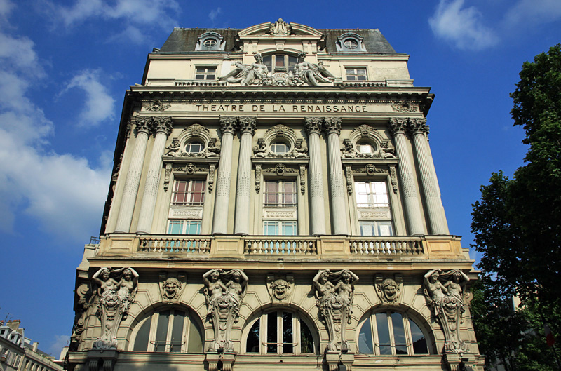 Où renaît le Théâtre